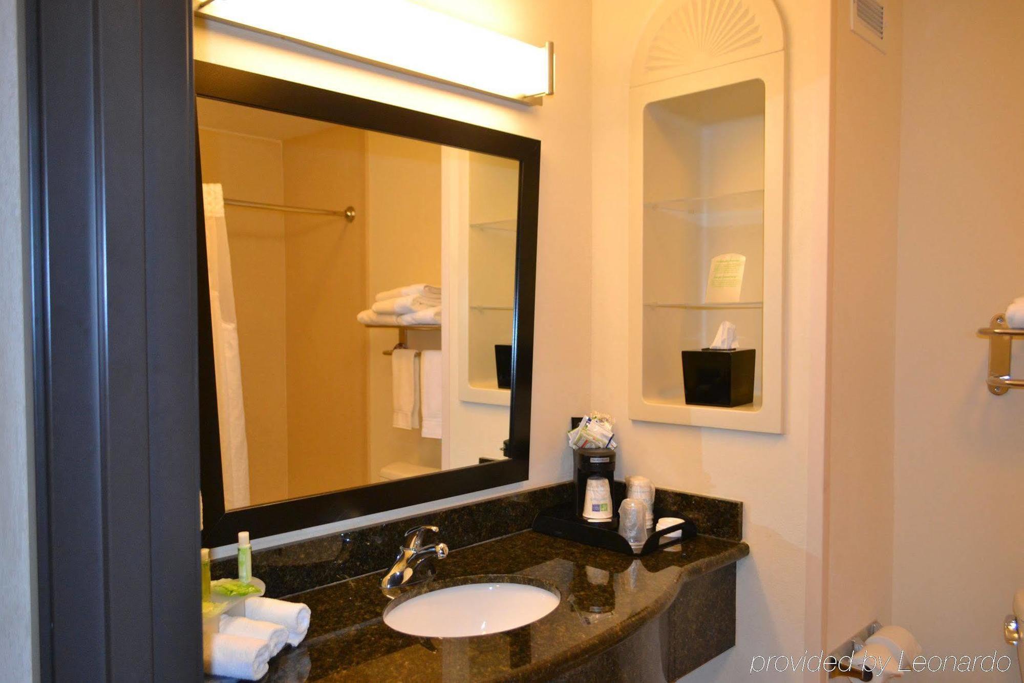 Holiday Inn Express Hotel And Suites - Odessa By Ihg Luaran gambar